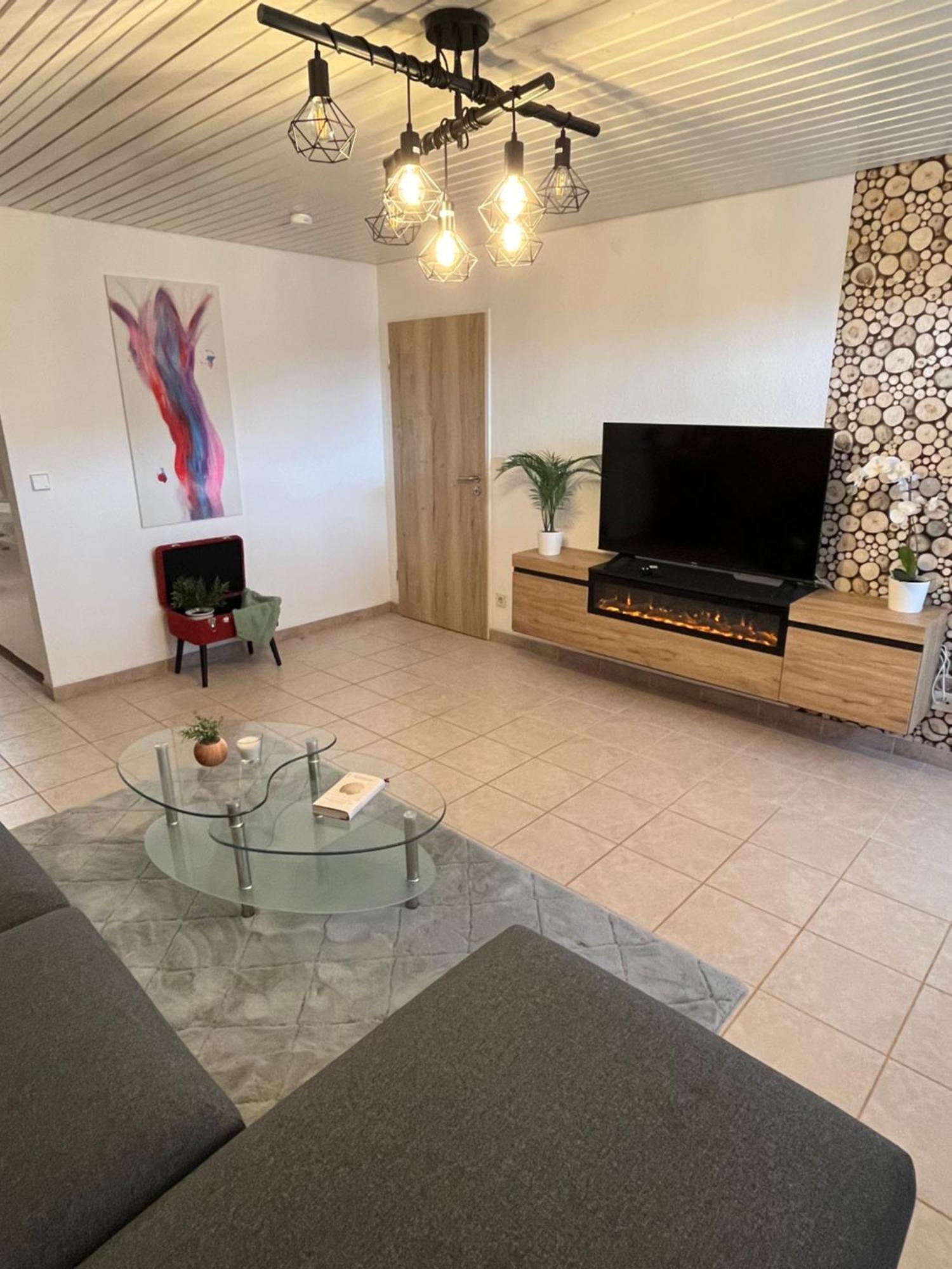 Familienauszeit Mit Indoorpool Und Sauna Миссен-Вильхамс Экстерьер фото